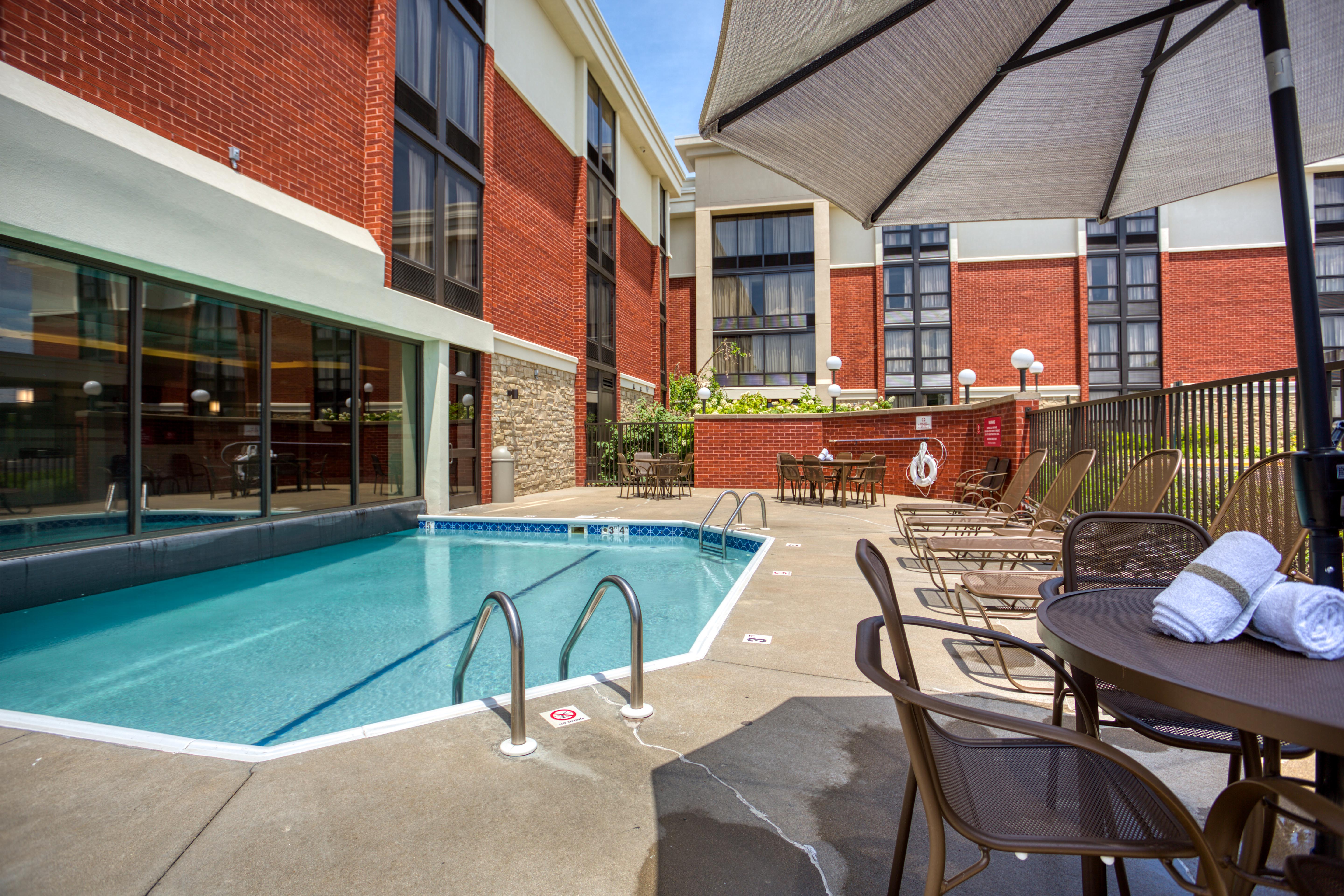 Drury Inn & Suites - Fairview Heights